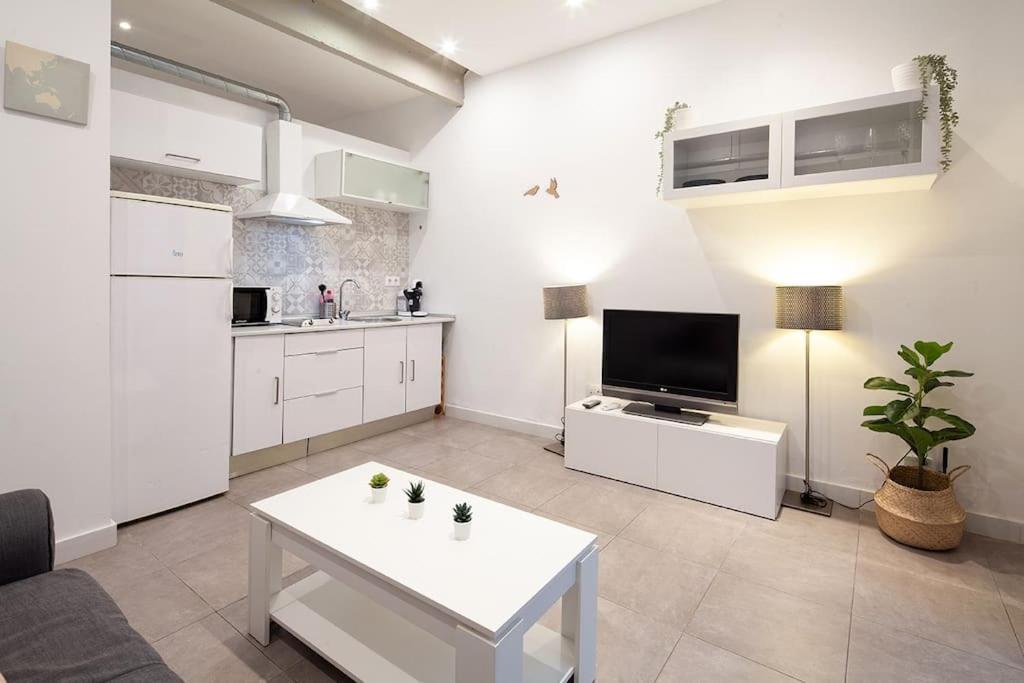Loft Next To Calle Betis, Best Area Of Seville-Sevillarooms Luaran gambar